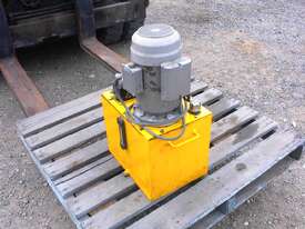 Test hydraulic unit - picture0' - Click to enlarge