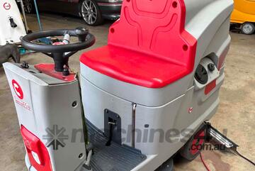 Comac innova 65b Ride on Scrubber