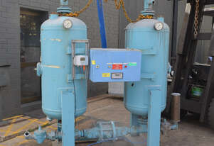 Heatless desiccant compressed air drier 3