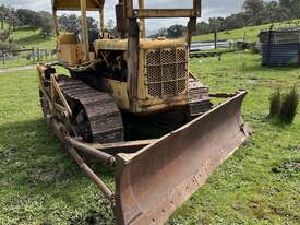 Bulldozer Caterpillar D4 - picture0' - Click to enlarge