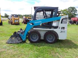 Wheeled Skidsteer - picture2' - Click to enlarge