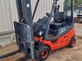 Linde 2T LPG Forklift with Container Mast - Hire - picture1' - Click to enlarge