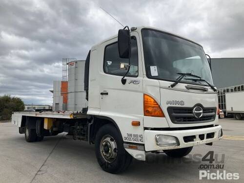 2005 Hino FD1J