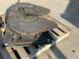 Jost truck turntable - picture1' - Click to enlarge