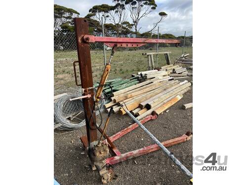 For Auction: Workshop Mobile Engine Crane