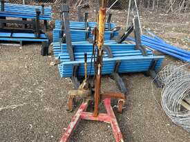 For Auction: Workshop Mobile Engine Crane - picture1' - Click to enlarge