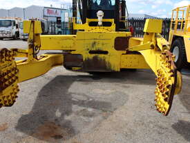 2013 HOIST LIFT TRUCK MFG P40048 - picture0' - Click to enlarge