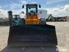 2021 Venieri Articulated Front End Loader - picture0' - Click to enlarge