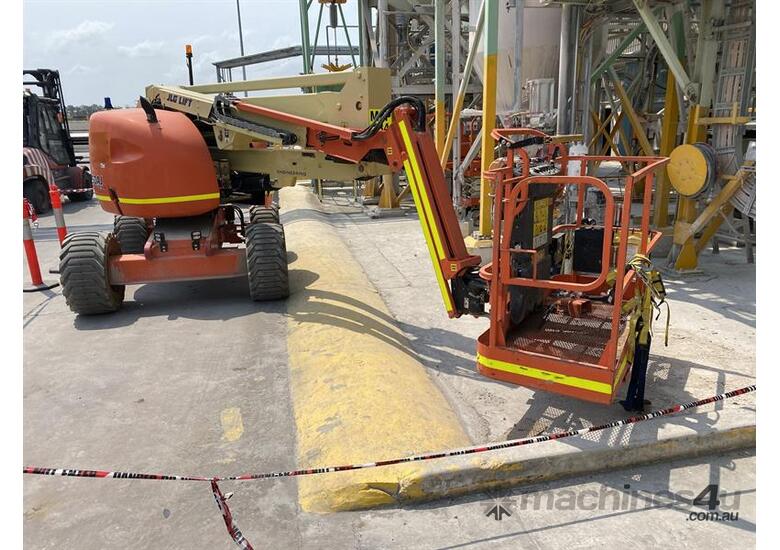 Used 2005 JLG BOOM LIFT 2011 JLG BOOM LIFT Articulated Boom Lifts in