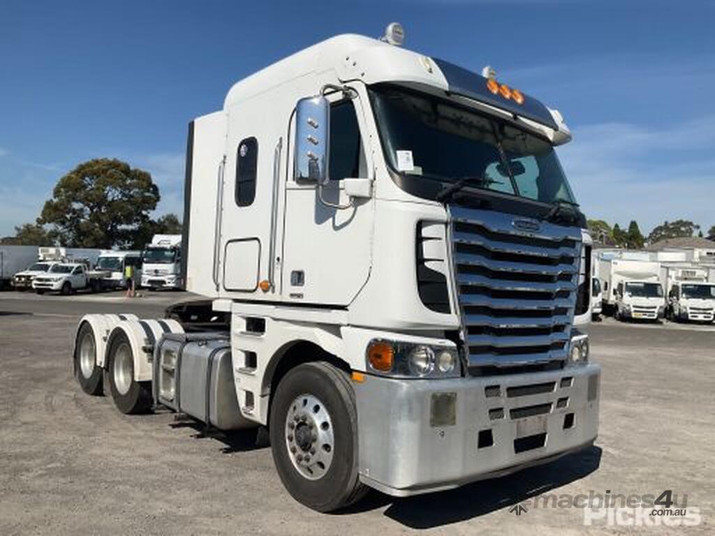 Buy Used 2012 Freightliner ARGOSY FLH Sleeper Cab Trucks in , - Listed ...