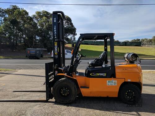 2015 ENFORCER R50L-HC | 5000 Kg | 4.5m Lift | Fork Positioner Side Shift