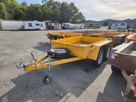 2017 Custom Tandem Axle Box Trailer - picture2' - Click to enlarge