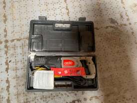 Ozito 240v 840w RSG-491VK Reciprocating Saw with Case - picture2' - Click to enlarge