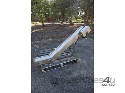 caption Stainless Steel Elevator Incline Conveyor - 1m High
