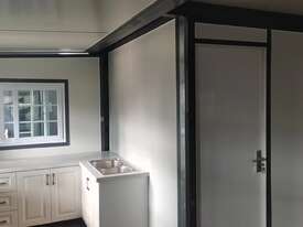 Unused Large 19’x20’ Expandable House Ensuite/Kitchen - picture0' - Click to enlarge