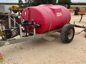 Silvan 2,000 lt Herbicide Sprayer Very good condition - picture0' - Click to enlarge