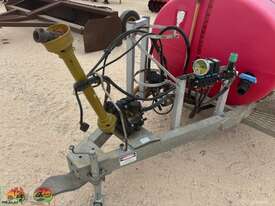 Silvan 2,000 lt Herbicide Sprayer Very good condition - picture2' - Click to enlarge