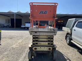 JLG 2646 ES Electric - picture2' - Click to enlarge
