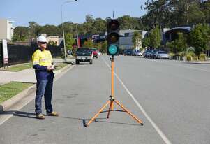 PTL3 Traffic Light Keeping Traffic Controllers Safe