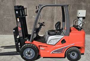 3.Ton Dual Fuel Forklift Nissan Engine