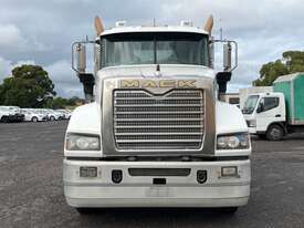 2016 Mack Superliner CLXT Prime Mover Day Cab - picture0' - Click to enlarge