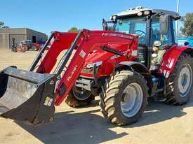 Massey Ferguson 5713S - picture1' - Click to enlarge