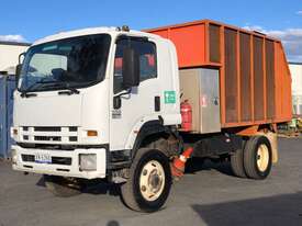2012 Isuzu FSS550 Tipper Day Cab - picture2' - Click to enlarge