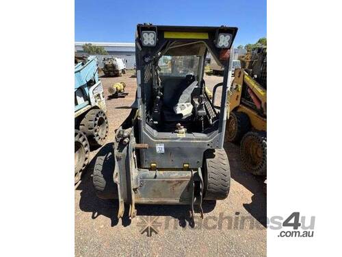 JCB 135 Skid Steer Loader - Lot Number:32