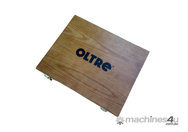 caption Oltre Wood Carving 12Pce Tool Set in Wooden Box OT-CTS-12