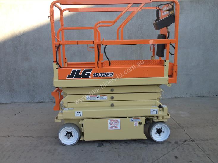Used 2001 jlg 1932E2 Electrical Scissor Lift in , Listed on Machines4u