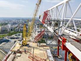Liebherr 200 DR 5/10 Litronic Tower Crane - picture0' - Click to enlarge