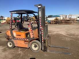 2000 Clark CMP25D Counter Balance Forklift - picture0' - Click to enlarge