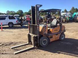 2000 Clark CMP25D Counter Balance Forklift - picture1' - Click to enlarge