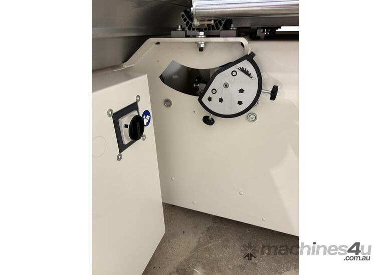 caption Scm Si 400 Nova