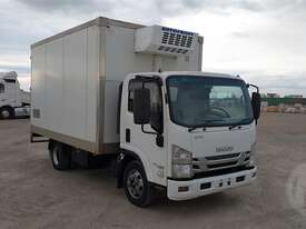 Isuzu NPR - picture0' - Click to enlarge