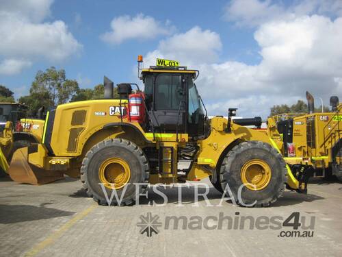 CAT 966M Wheel Loaders integrated Toolcarriers