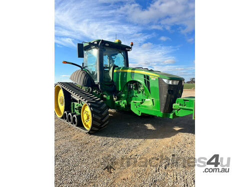 caption John Deere 8RT370 Tracked Tractor
