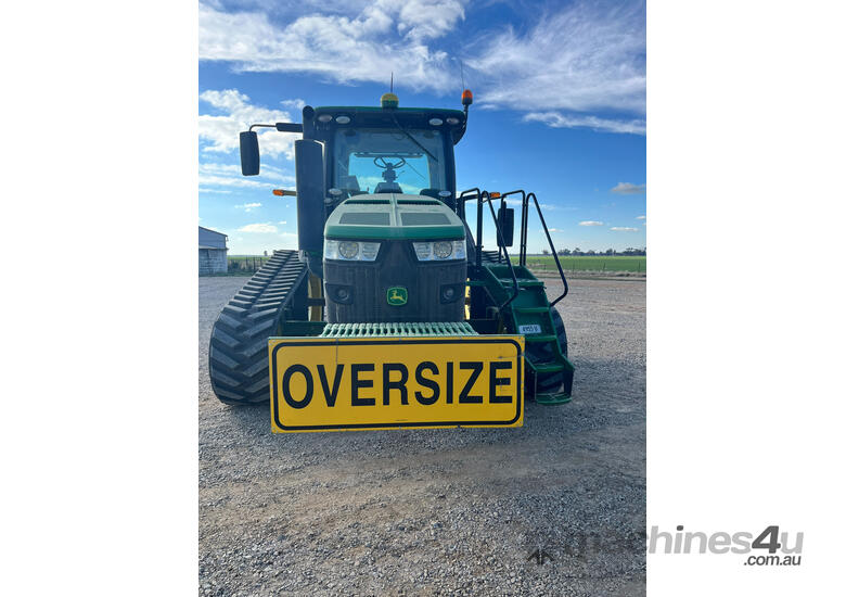 caption John Deere 8RT370 Tracked Tractor