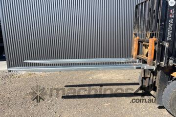 Forklift Extensions 2400 mm Long 2.5 Ton Forklift Extensions 2400 mm Long 2.5 Ton