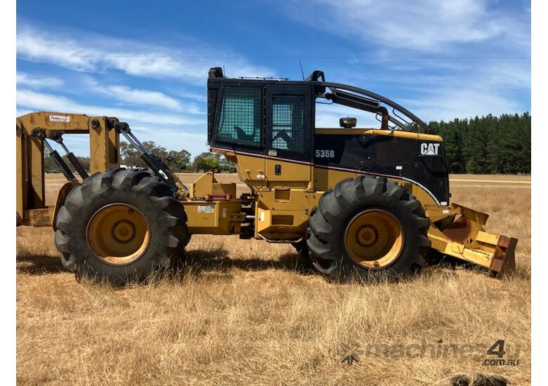 2005 CATERPILLAR 535B GRAPPLE SKIDDER WITH SAVANNAH 260B PLOUGH