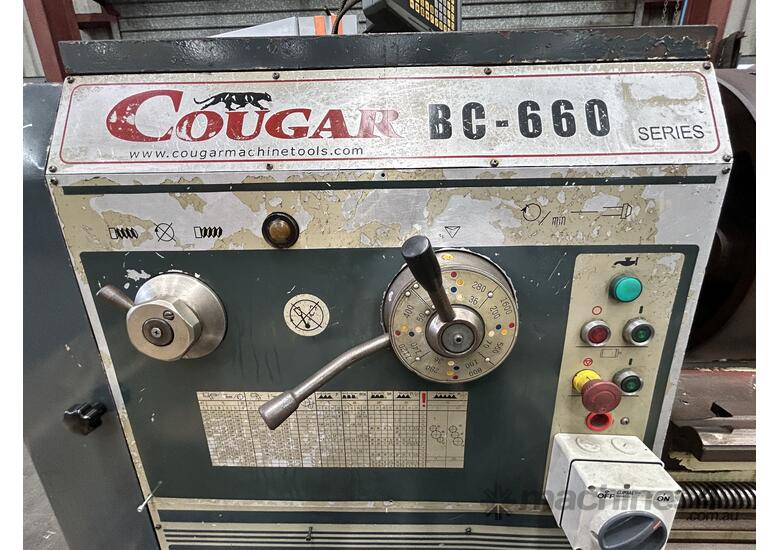 Centre Lathe 660x2000mm Turning Capacity c/w Digital Readout & Taper turning