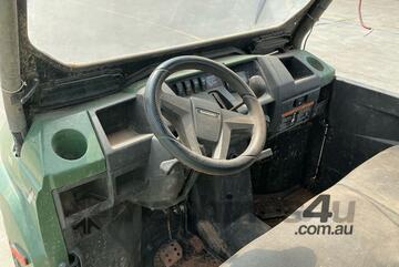 Kawasaki   Mule 4x4 ATV