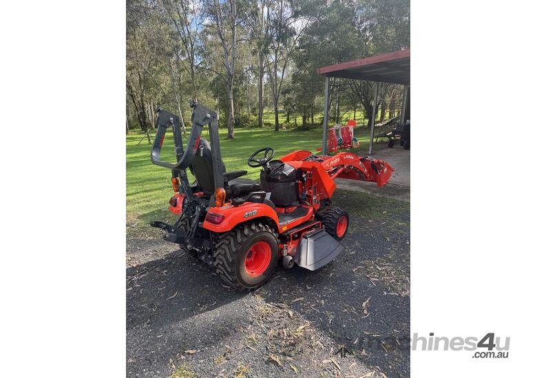 caption Kubota BX2680 Compact Tractor w Mid Mount Mower/Slasher/4 in 1 bucket - 81 hours
