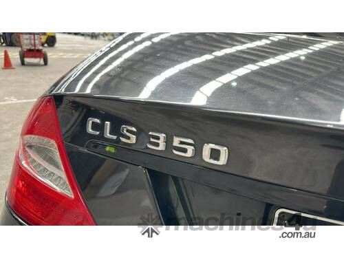 caption 2008 Mercedes-Benz CLS-Class CLS350 Coupe V6 Petrol (Auto)