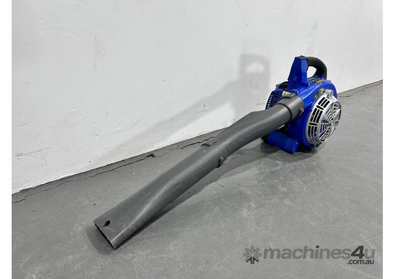 caption Victa 2bCC Blower