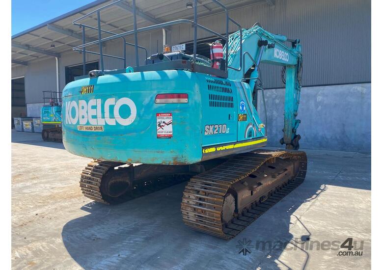 caption 2019 Kobelco SK210LC-10