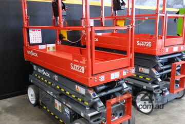 Skyjack   Scissor lift SJ3220