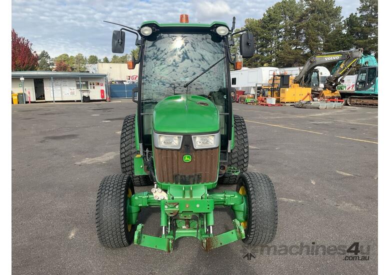 caption 2017 John Deere 4066R Agricultural Tractor