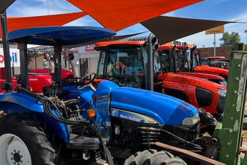 New Holland TD60D FWA/4WD Tractor