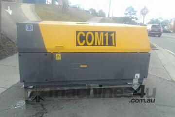 XAS-300 skid , after cooler , 5,000 hrs , very clean ,